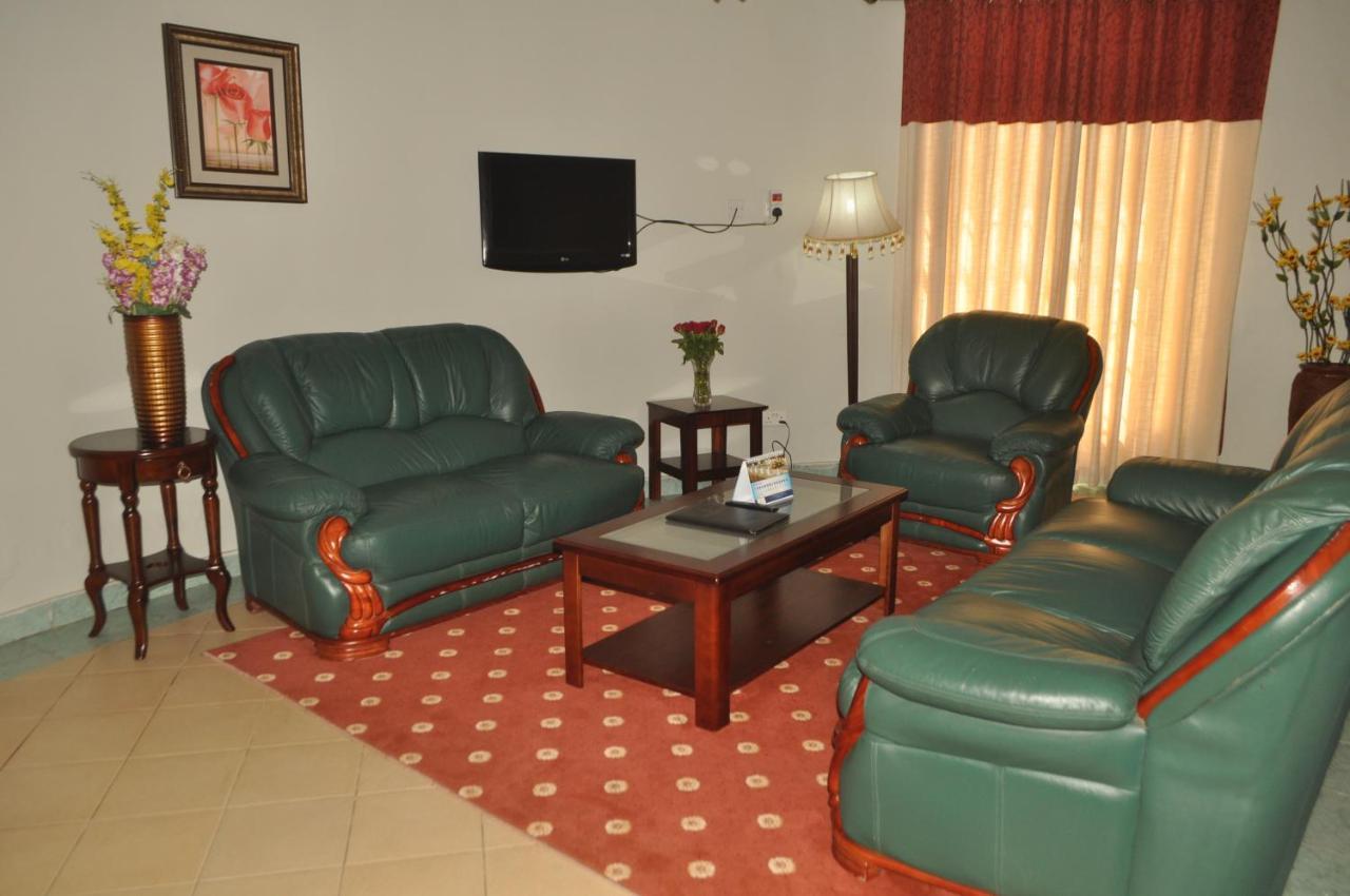 Silver Springs Hotel Kampala Exterior photo
